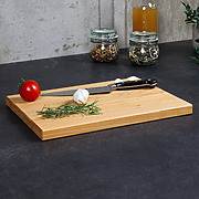 Handgefertigtes Schneidebrett aus geölter Kirsche, dekoriert mit Küchenutensilien